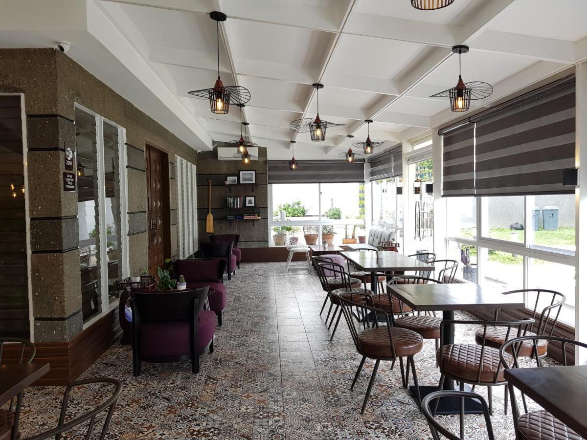 Casa Estela Boutique Hotel & Cafe Calapan Eksteriør billede